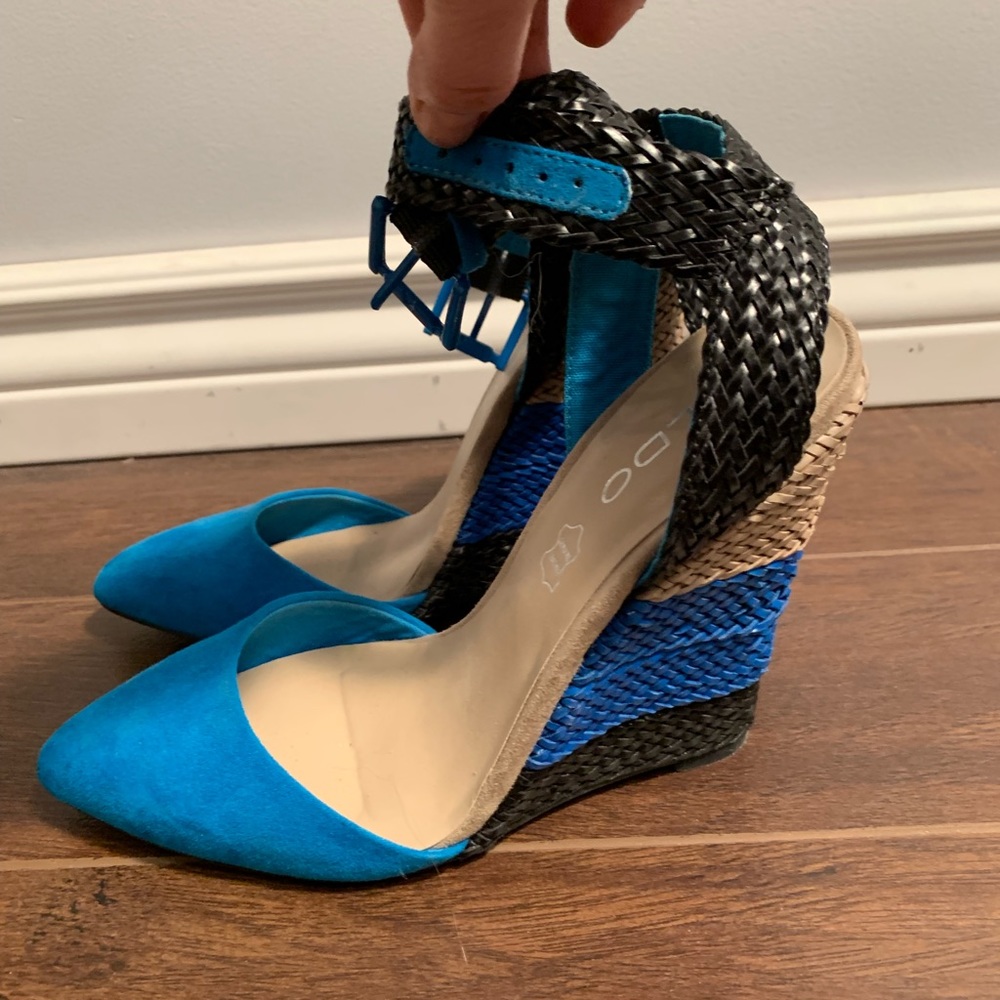 ALDO blue pumps